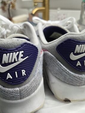 Nike  Airmax Retro Sneakers in Purple and Gray